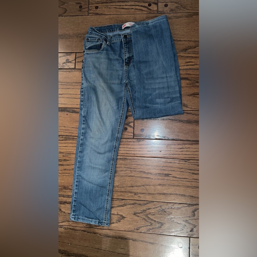 Kid’s Levi’s pants